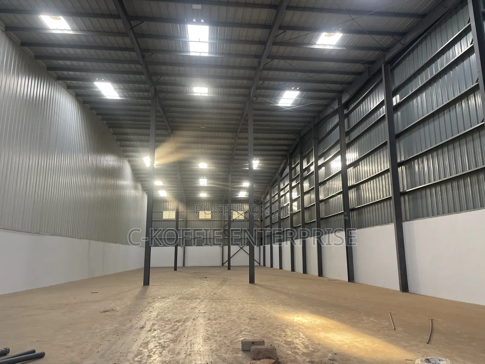 1,000 SQM Warehouse at Spintex for Rent