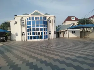 Furnished 5bdrm Duplex in Enjoy Estates, Tema Metropolitan for sale
