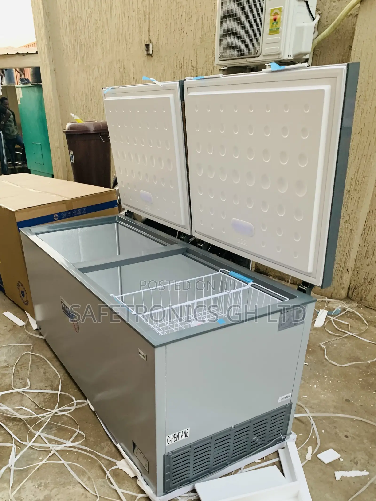 Neat Zealous 708l ; Pearl 2 Doors Grey PCF-9100-1a Freezer