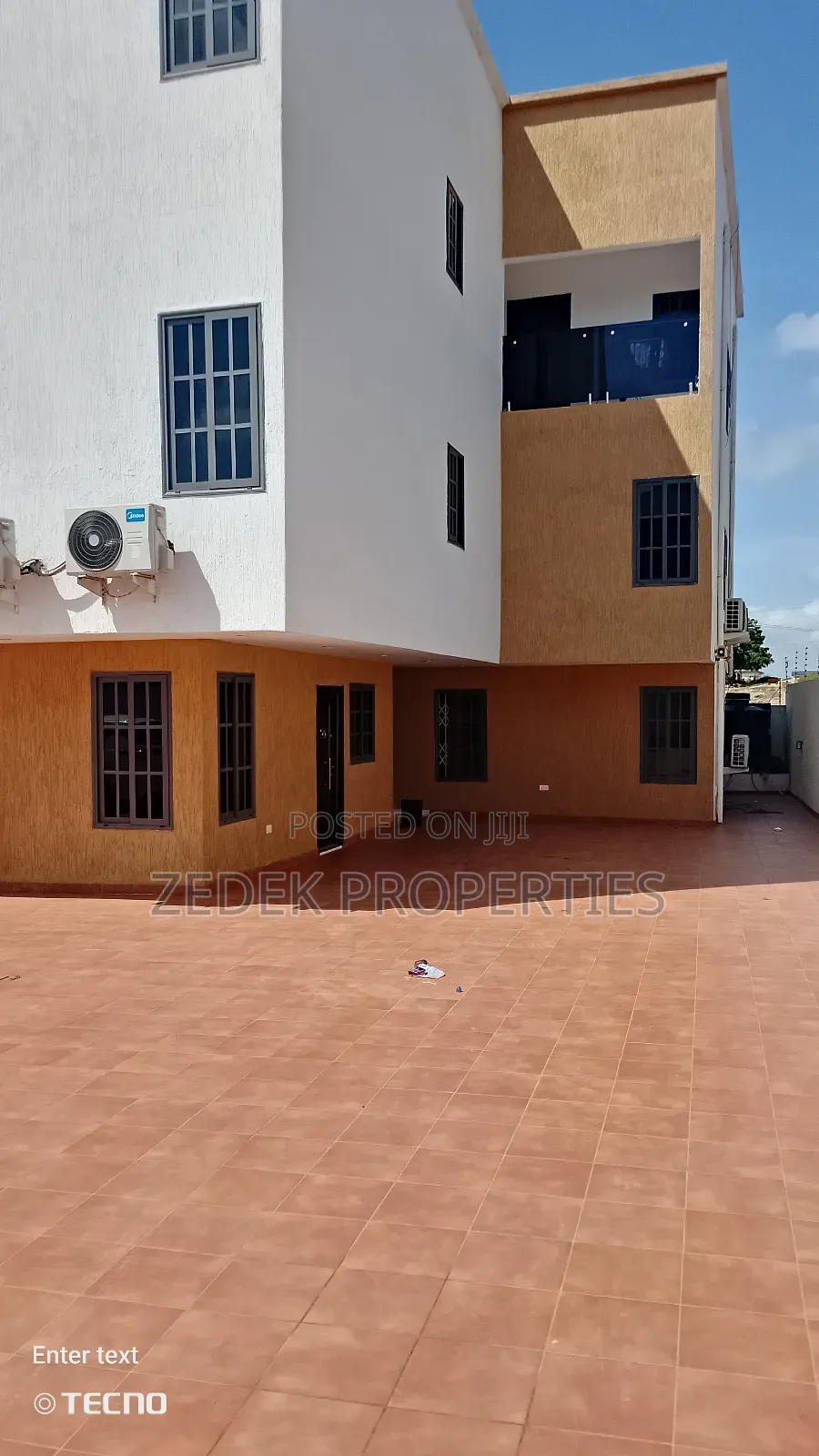 3bdrm Apartment in Kwabenya, Ashomang Estate for rent