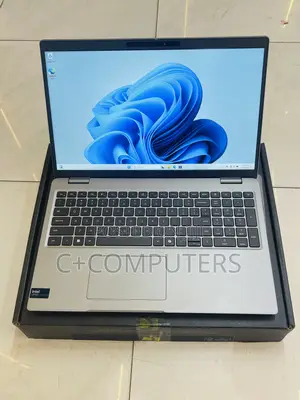 New Laptop Dell 16GB Intel Core Ultra 7 SSD 512GB