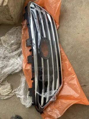 Hyundai Sonata 2015 Top Grille