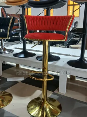 Round Bar Stool