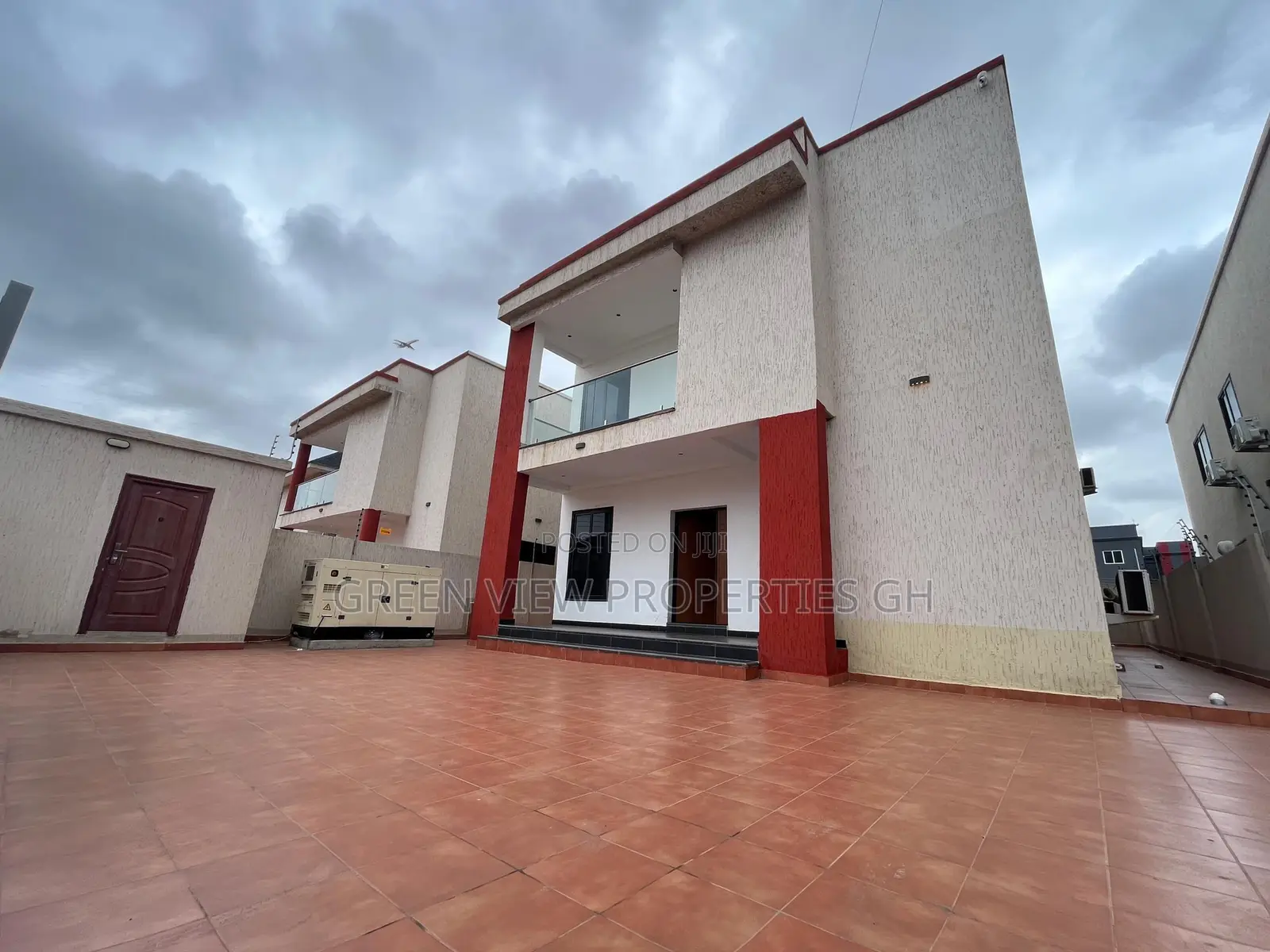 Furnished 4bdrm Duplex in East Legon for rent