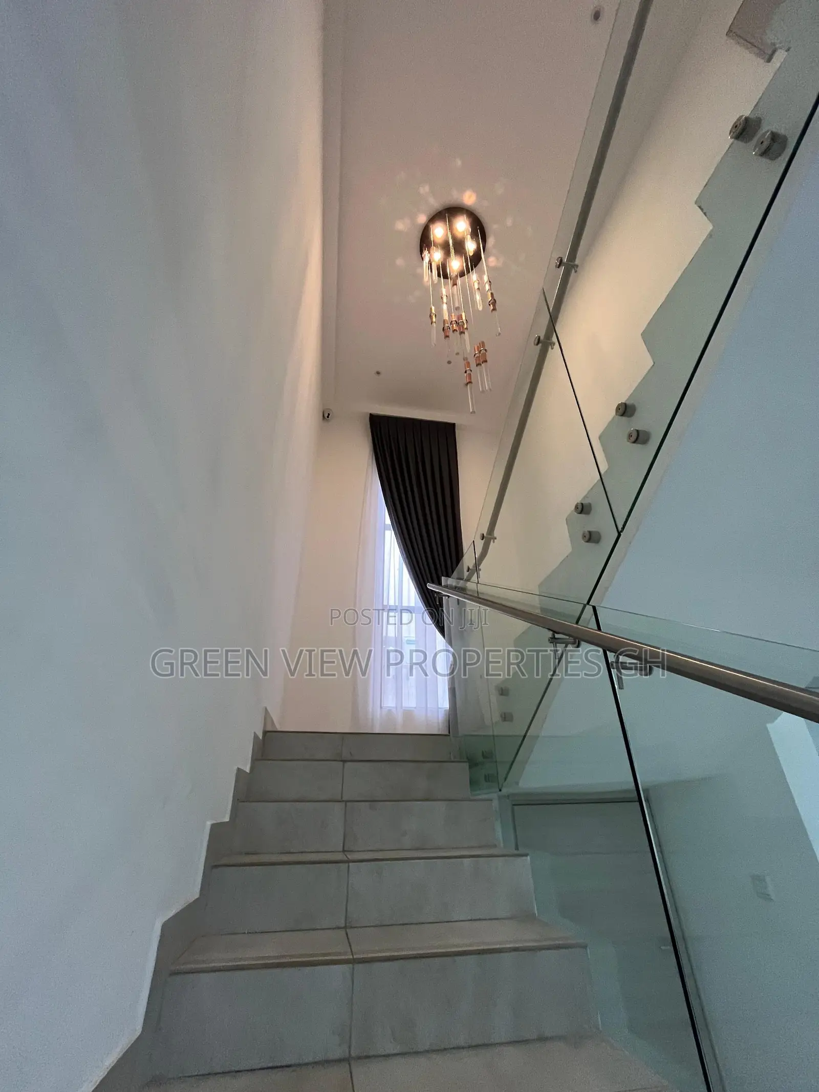 Furnished 4bdrm Duplex in East Legon for rent