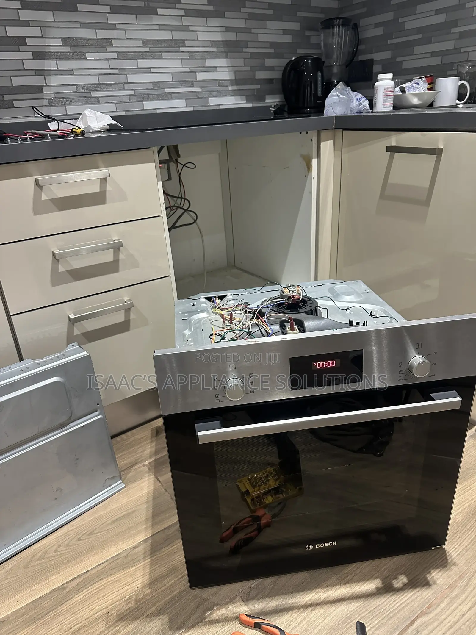 Microwave Oven, Kitchen Smoke Extractor Repairs and Any Home Appliance
