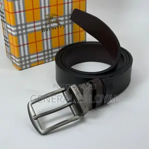 Burberry Reversible Leather Belt