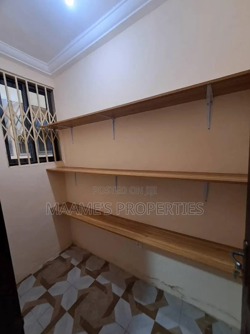 3bdrm Duplex in Abokobi for sale