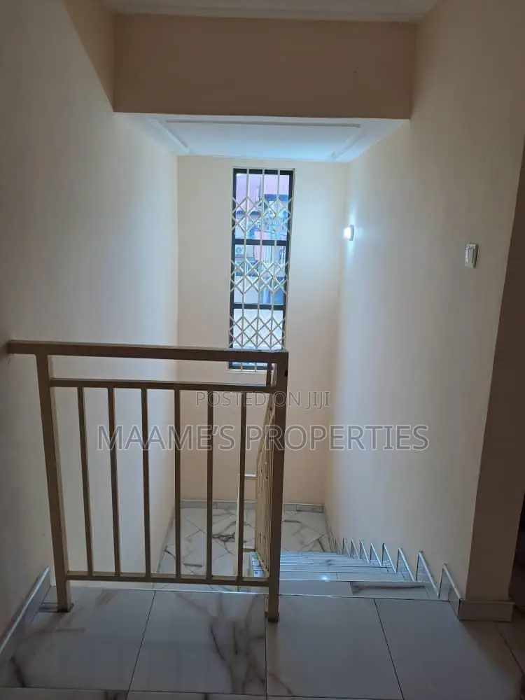 3bdrm Duplex in Abokobi for sale