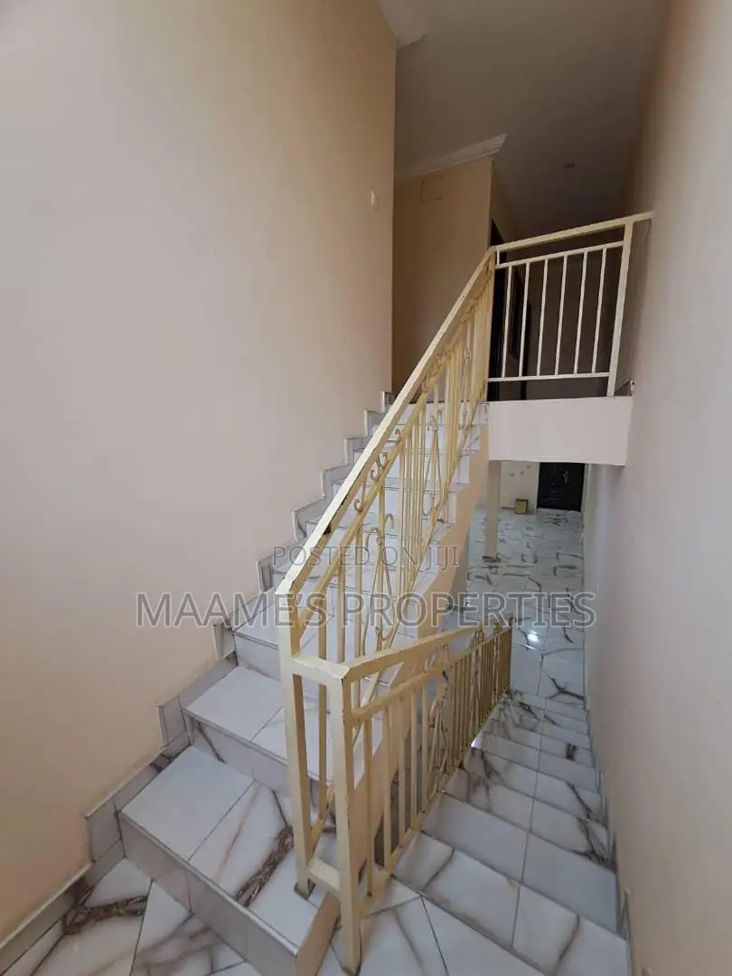 3bdrm Duplex in Abokobi for sale