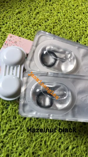 Cosmetic Contact Lens