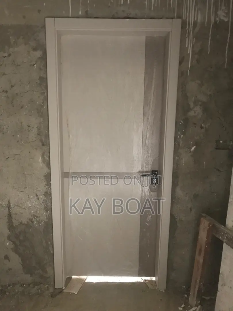 Clean Clean Door