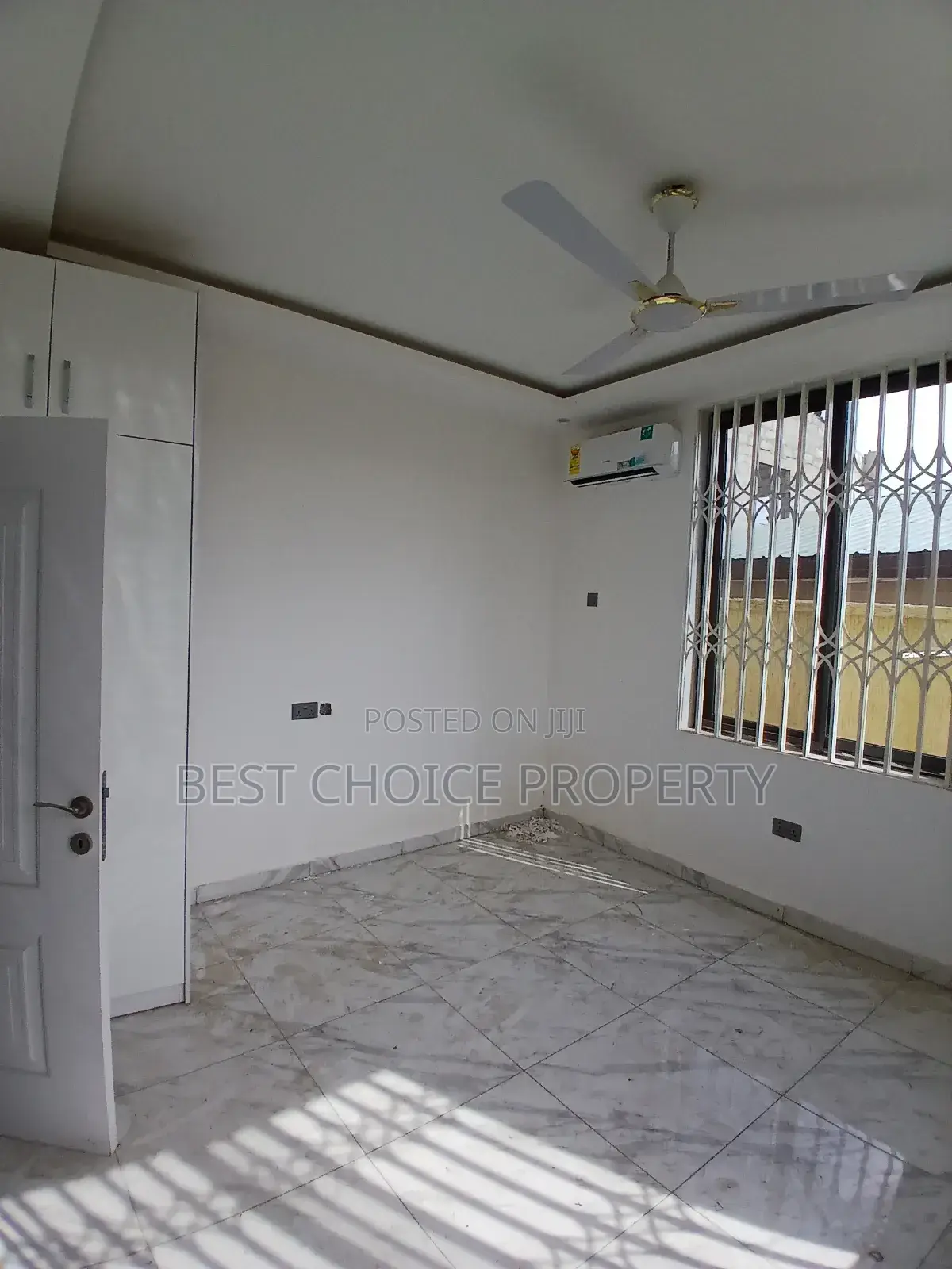 2bdrm Apartment in East Logon Hills, School Junction for rent