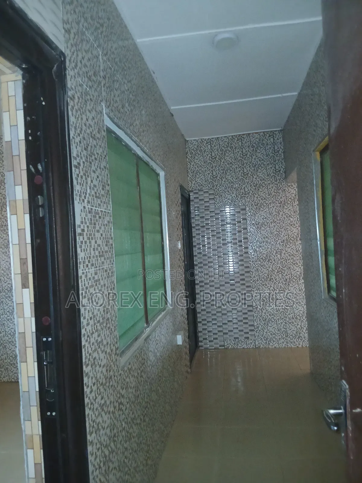 3bdrm Apartment in Ayi Mensa, Oyarifa for rent