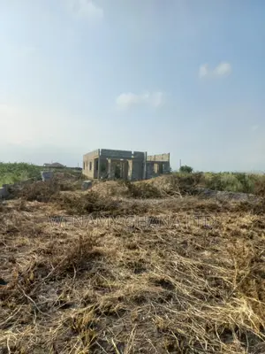 2 Bedroom Uncompleted House For Sale