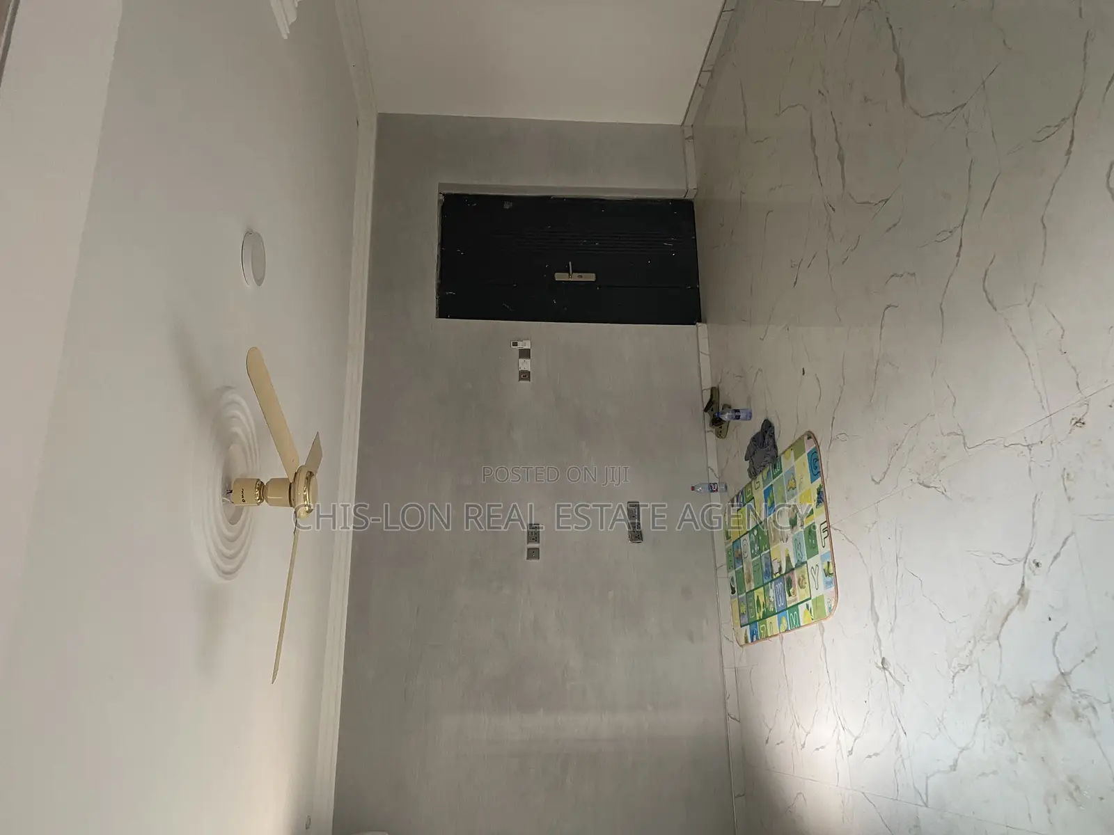 4bdrm Duplex in Chis-Lon Real Estate, Adam Nana for sale