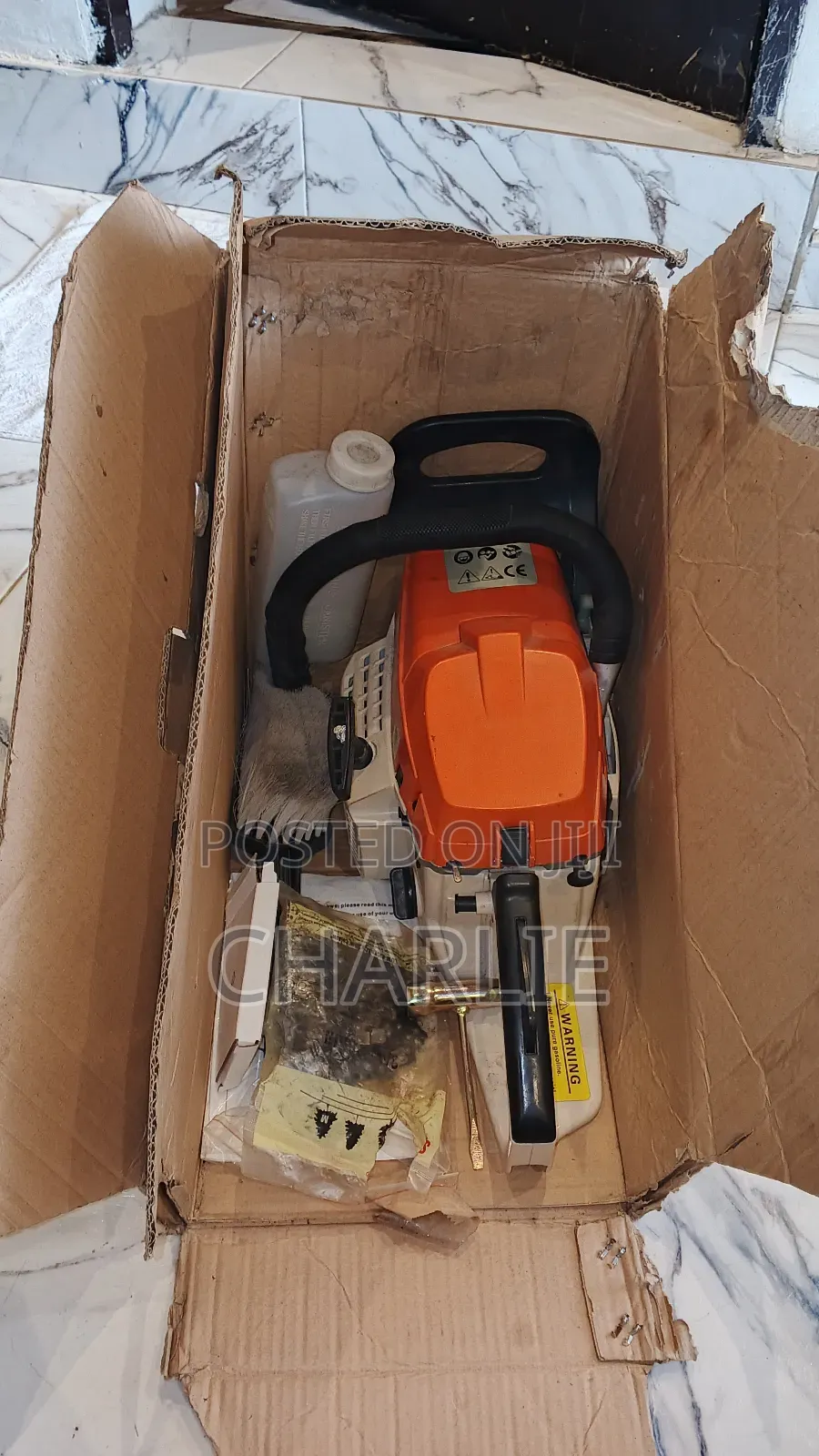 Deko-Branded Chainsaw