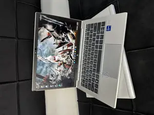 Laptop HP EliteBook 830 G8 16GB Intel Core I7 SSD 256GB