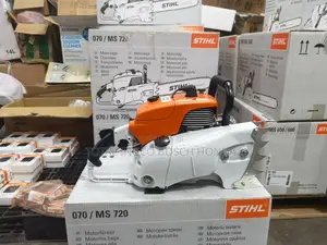 Stihl Chainsaw 070 (7.5 Horse Power)Best Equipment for Industrial Work
