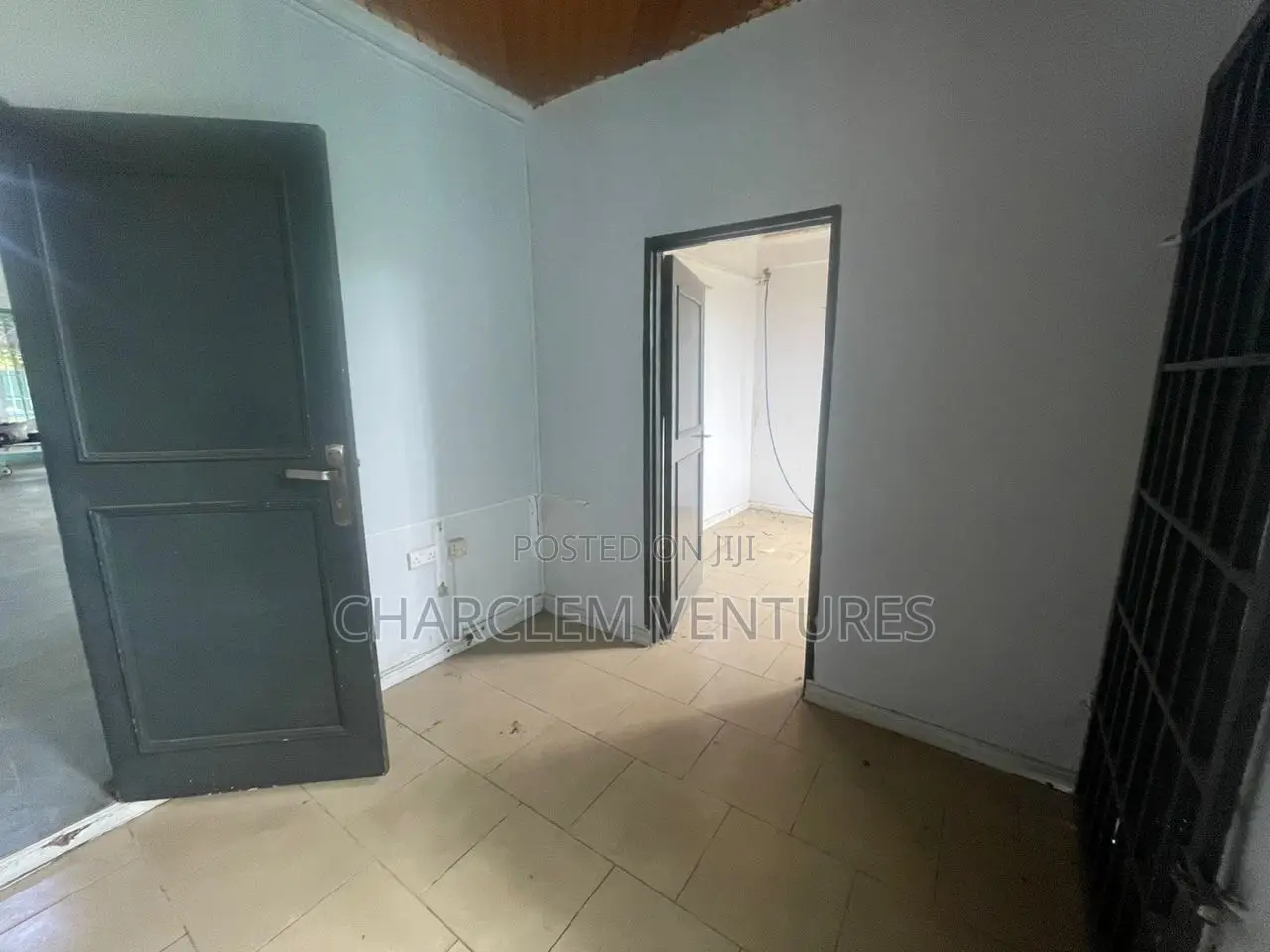 10-Bedroom Commercial Property for Rent at East Legon-American House