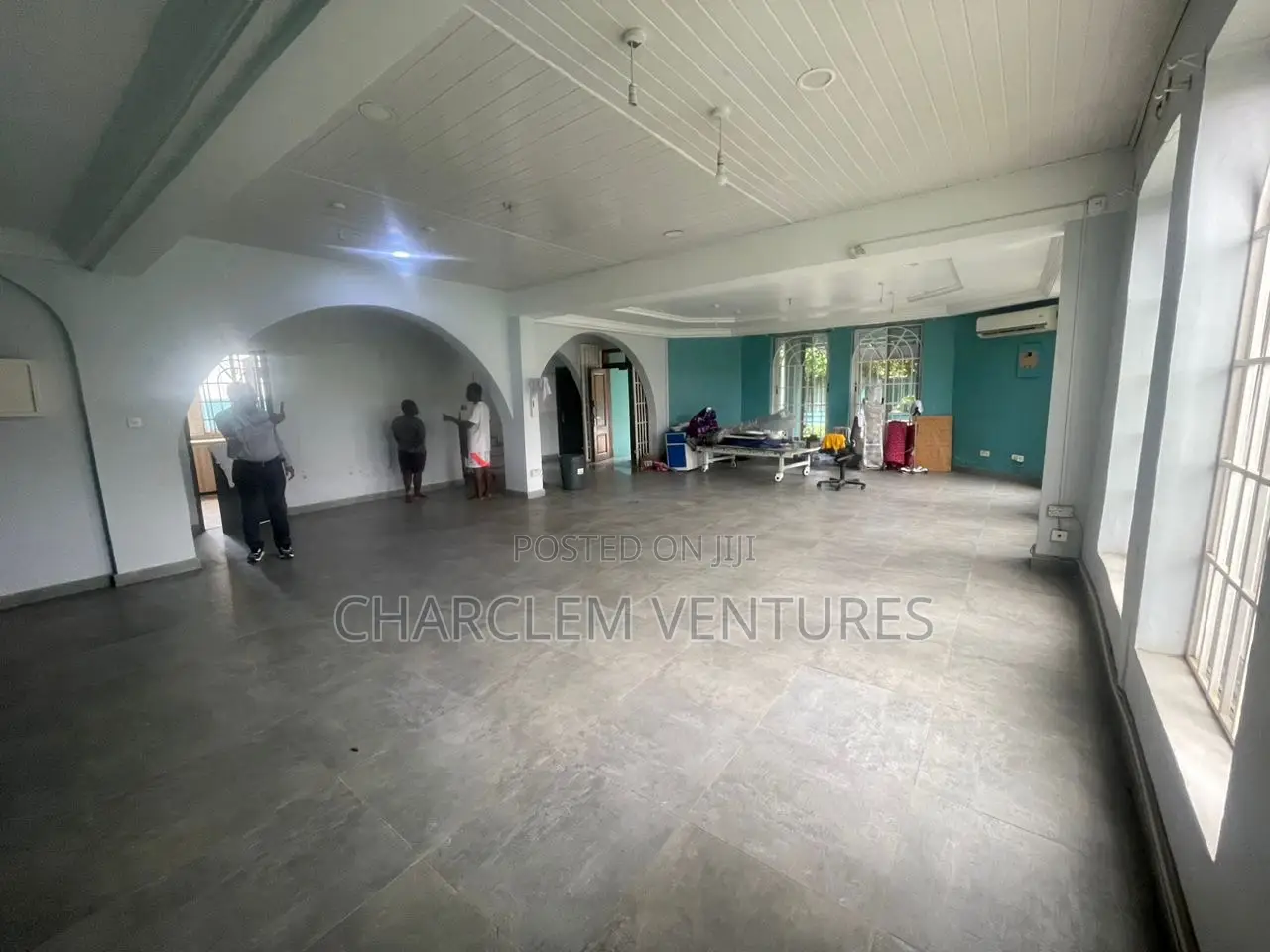 10-Bedroom Commercial Property for Rent at East Legon-American House