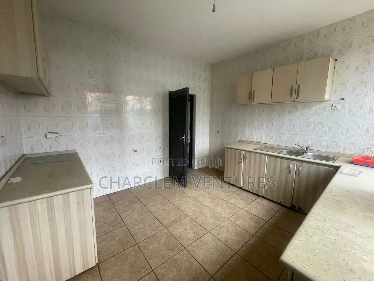 10-Bedroom Commercial Property for Rent at East Legon-American House