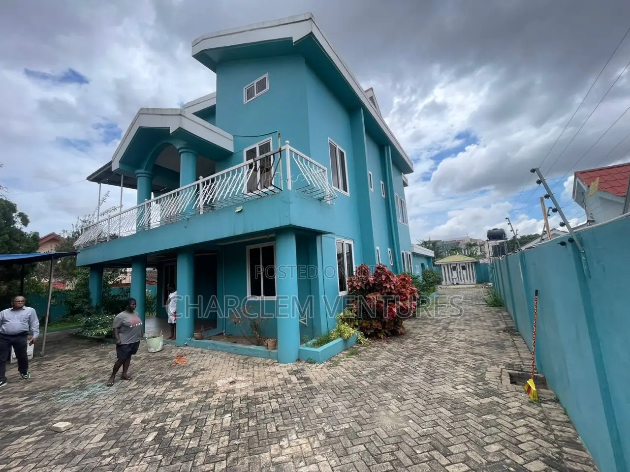 10-Bedroom Commercial Property for Rent at East Legon-American House