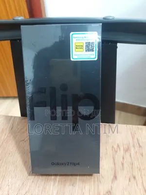New Samsung Galaxy Z Flip4 256 GB Green