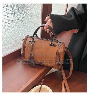 Ladies Hand Bag