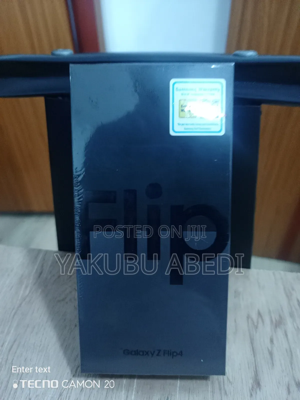 New Samsung Galaxy Z Flip4 256 GB Black