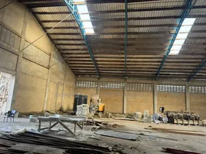 1300sqm Warehouse With Office