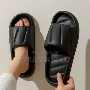 Unisex Indoor Cloud Slippers – Bedroom Bathroom Use
