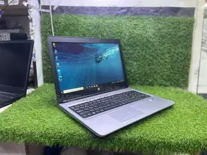 Laptop HP 8GB Intel Core I5 HDD+SSD 500GB