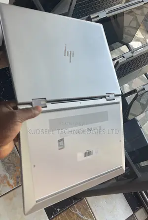 Laptop HP EliteBook 830 G7 16GB Intel Core I5 SSD 256GB