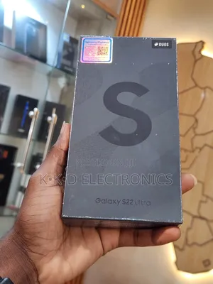 New Samsung Galaxy S22 Ultra 5G 256 GB Black