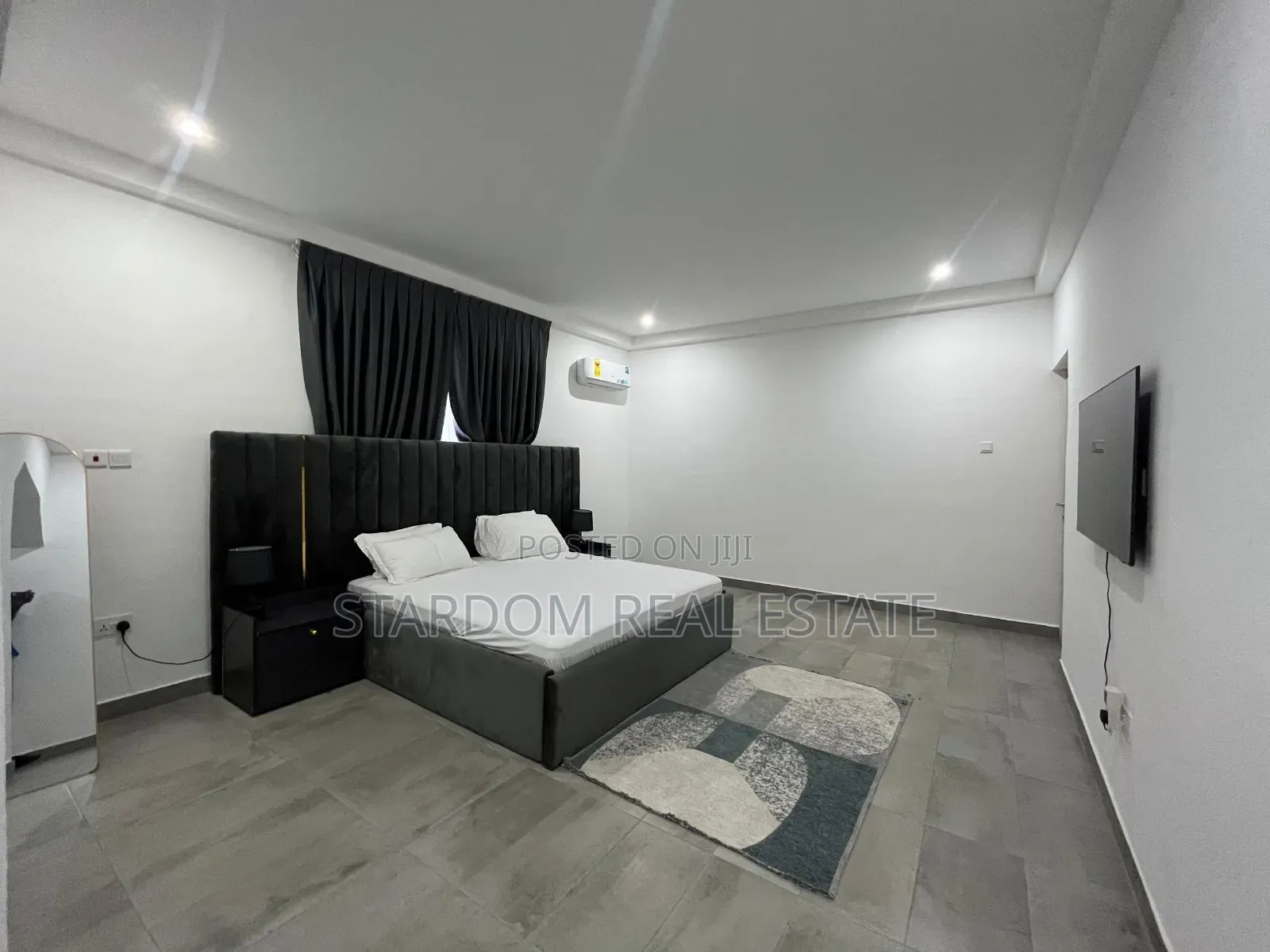 Furnished 4bdrm Duplex in Anc Mall, East Legon for rent