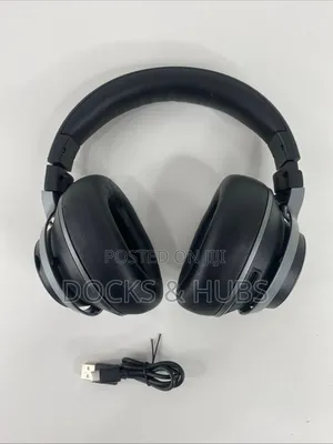 Turtle Beach Stealth Pro Wireless Gaming Headset Noise-Cancelling