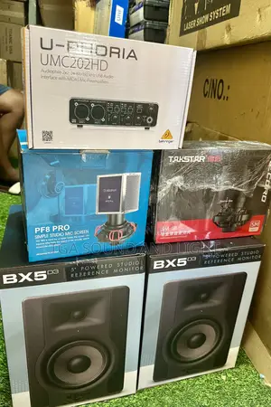 Studio Gadgets Set