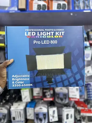 Pro 800 Professional Photo Video Light