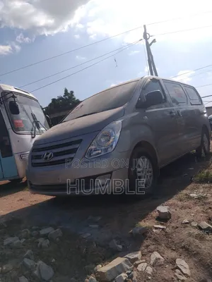 Hyundai Starex 2018 Silver