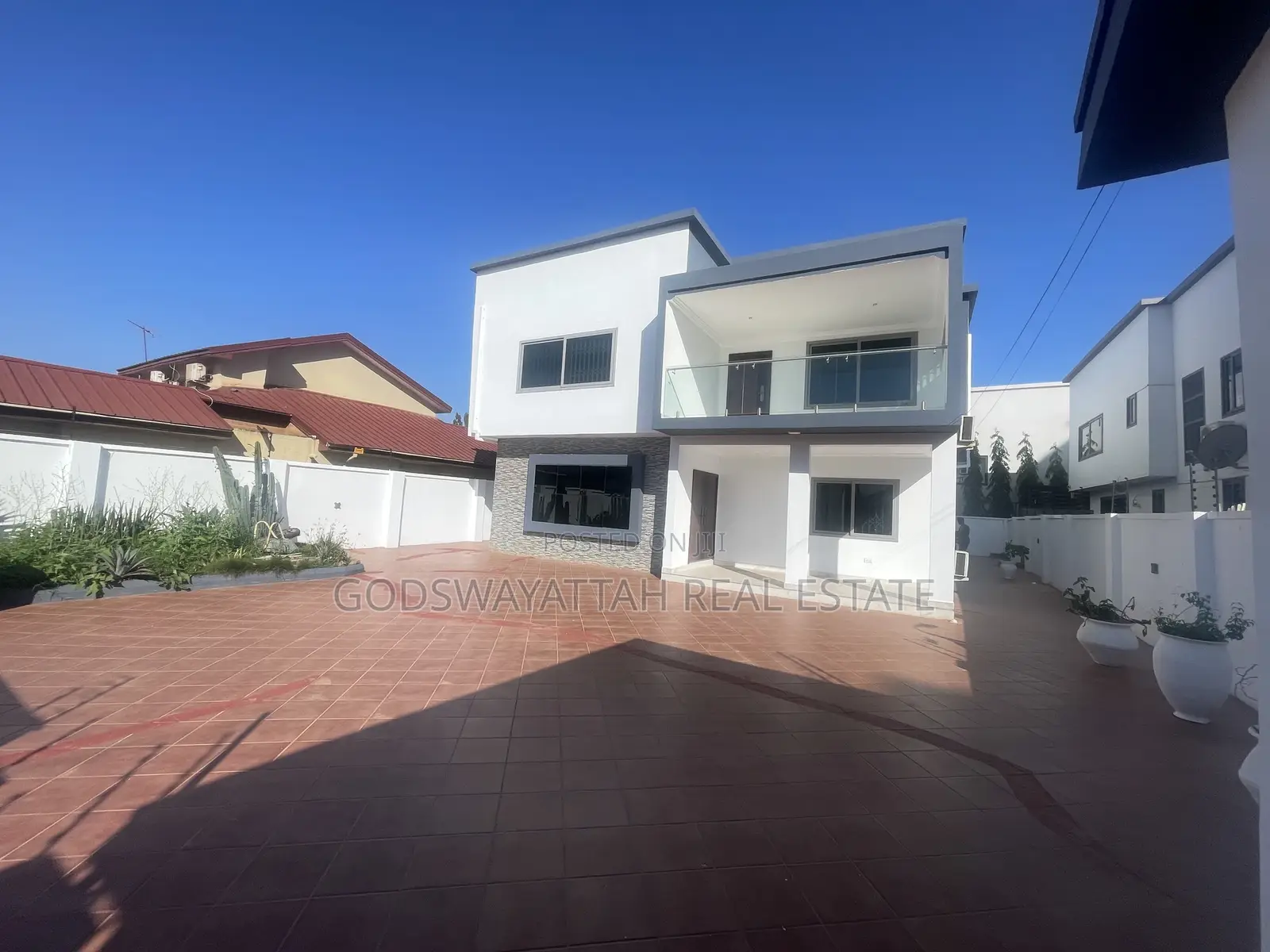 4bdrm House in East Legon, Adjiriganor for rent