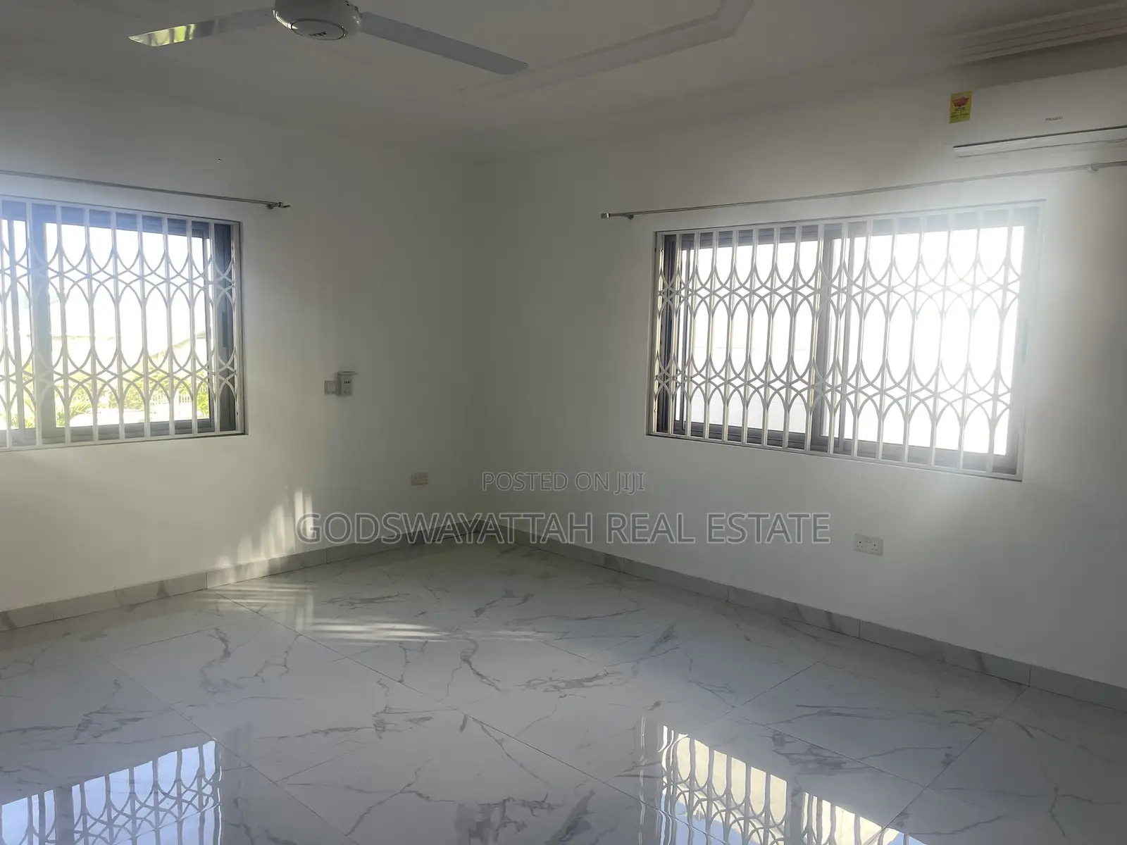 4bdrm House in East Legon, Adjiriganor for rent