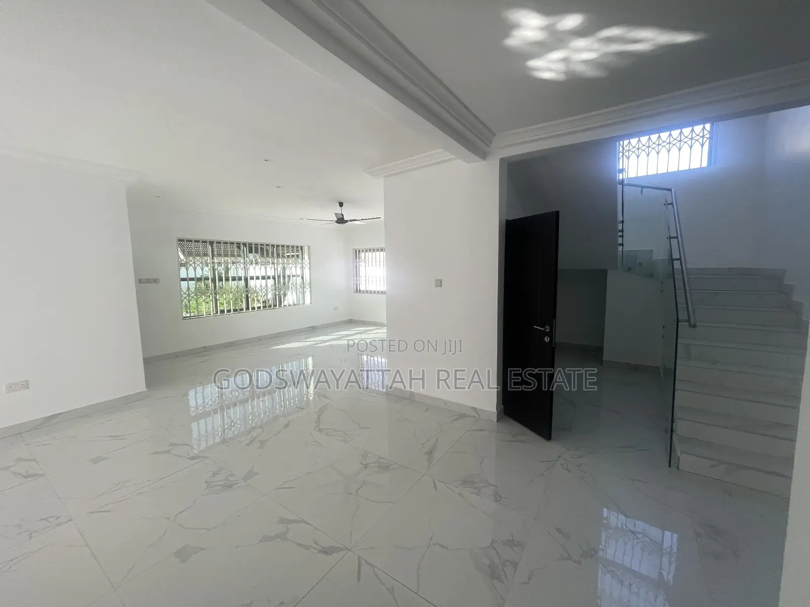 4bdrm House in East Legon, Adjiriganor for rent