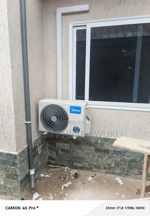 Air Conditioner Installer