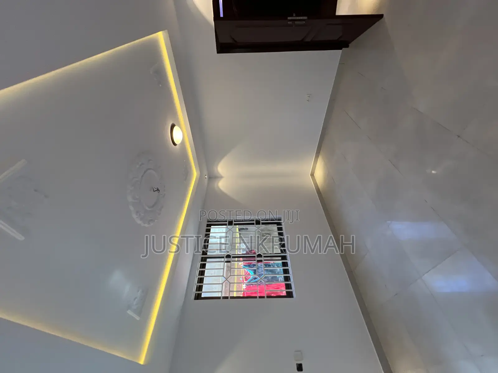 1bdrm Apartment in Mr Justice Estate, Bortiano for rent