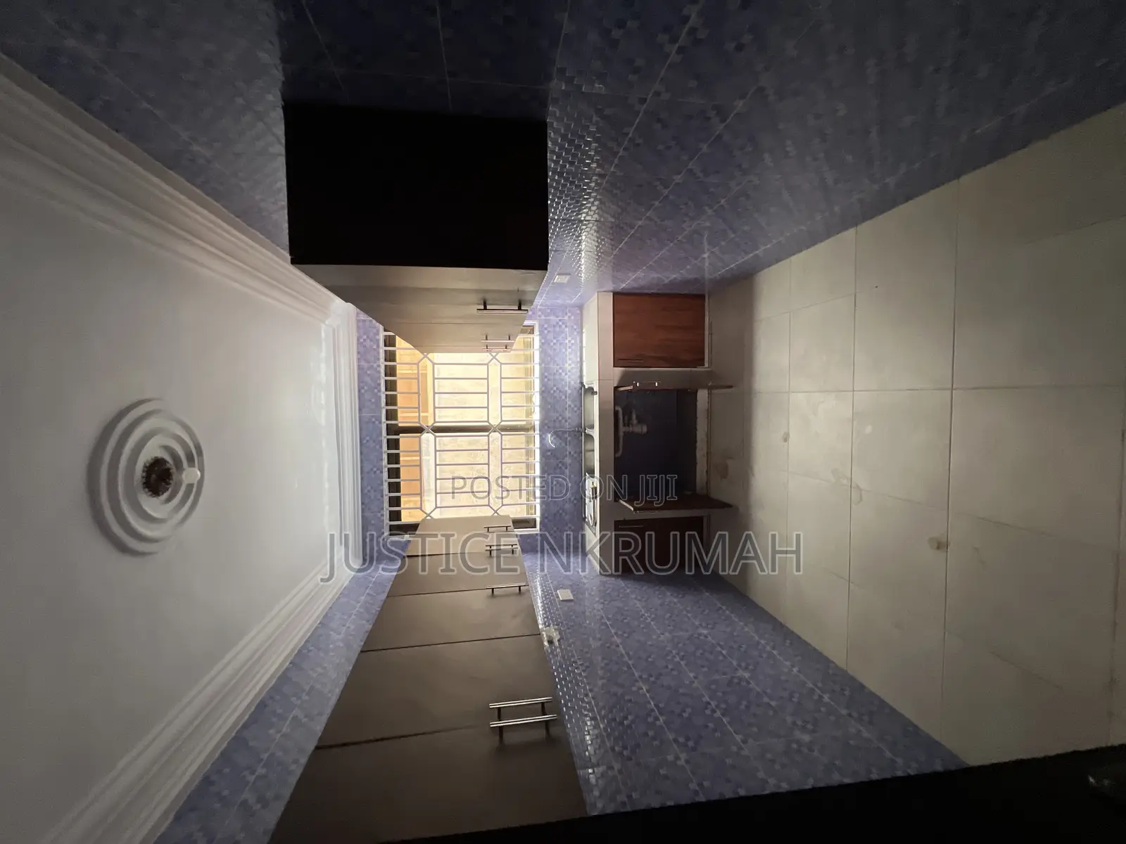 1bdrm Apartment in Mr Justice Estate, Bortiano for rent