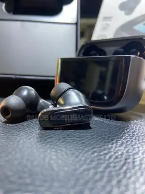 JBL Tour Pro 5