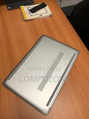 Laptop HP 15 8GB AMD Ryzen 5 SSD 256GB