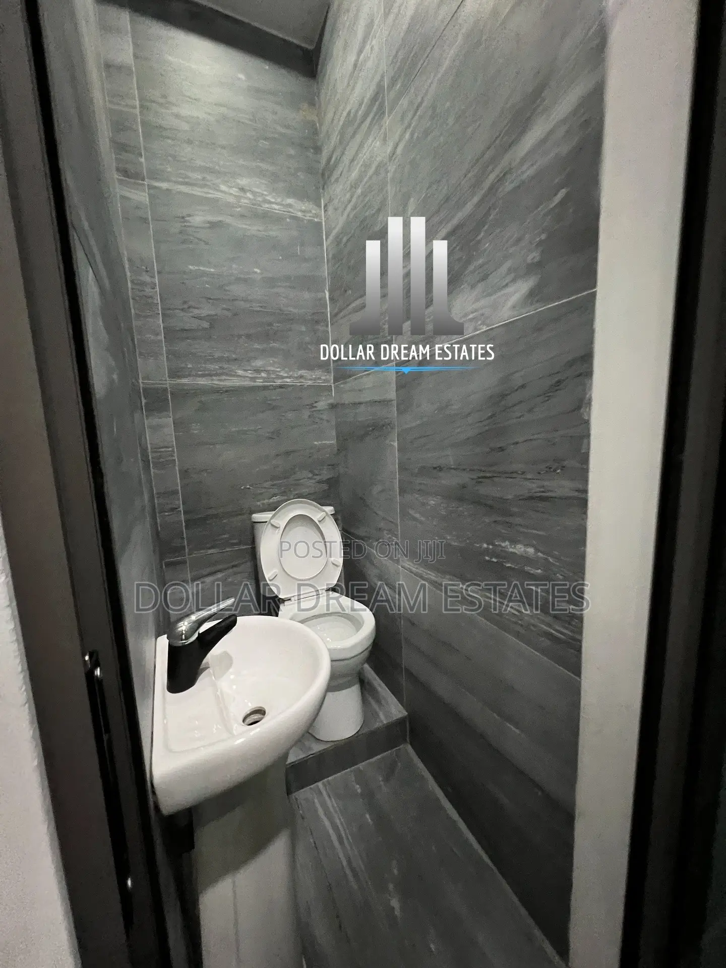 2bdrm Apartment in Adjiriganor for rent