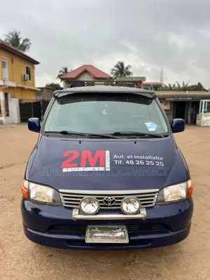 Toyota HiAce 2007 Blue